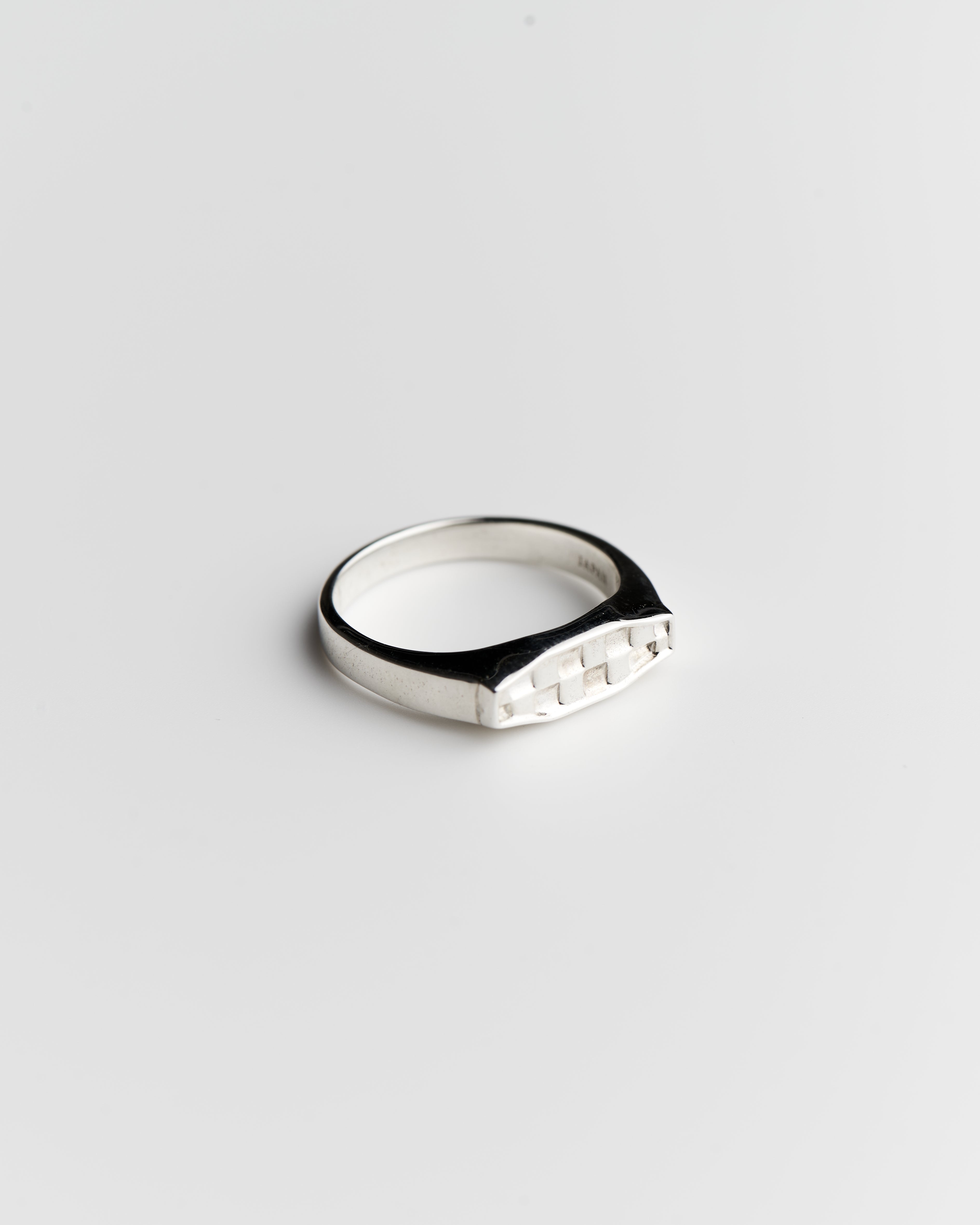 MON-ICHIMATSU HIRA RING PM SV925 – KESSAKU