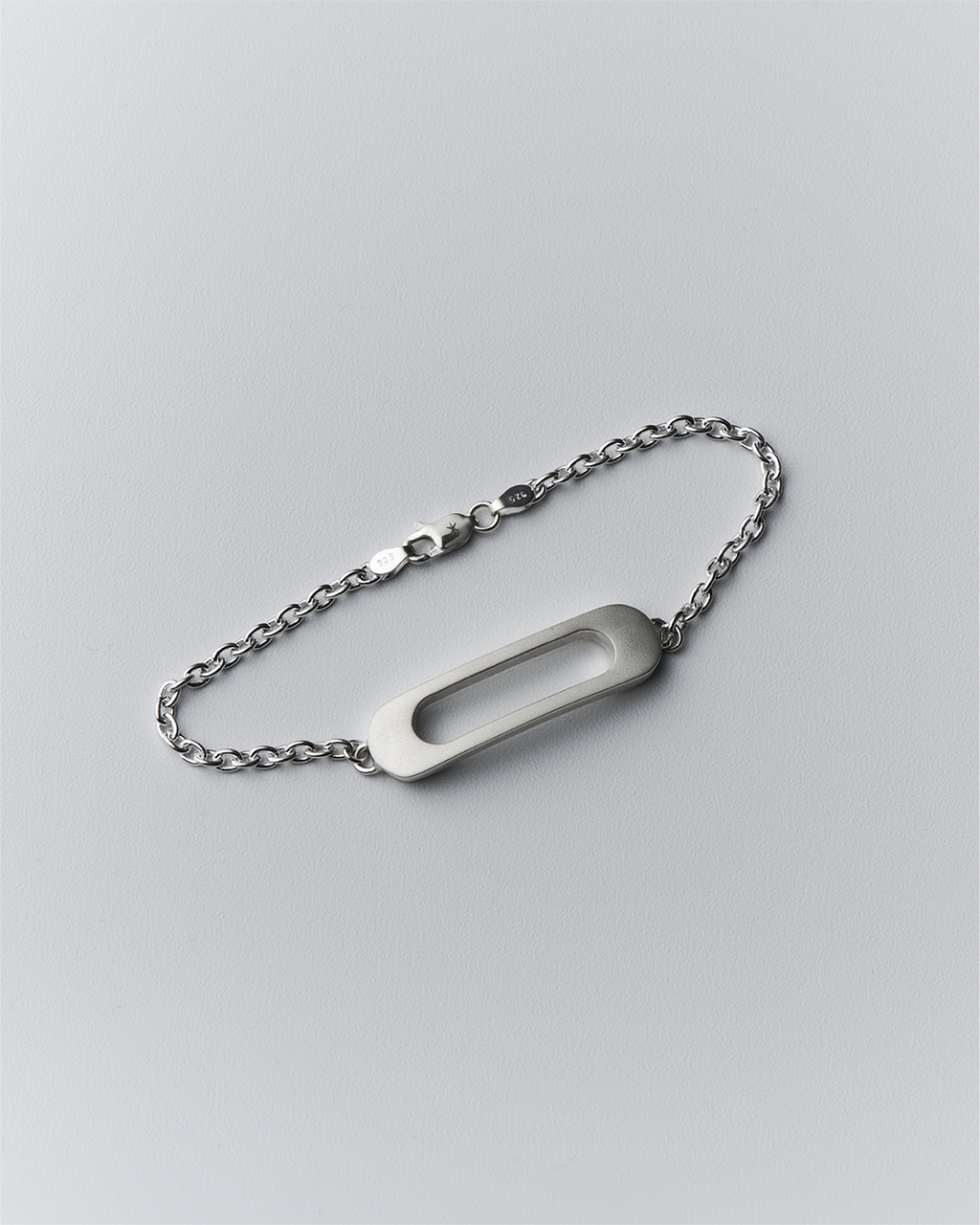 Abumi hook bracelet GM