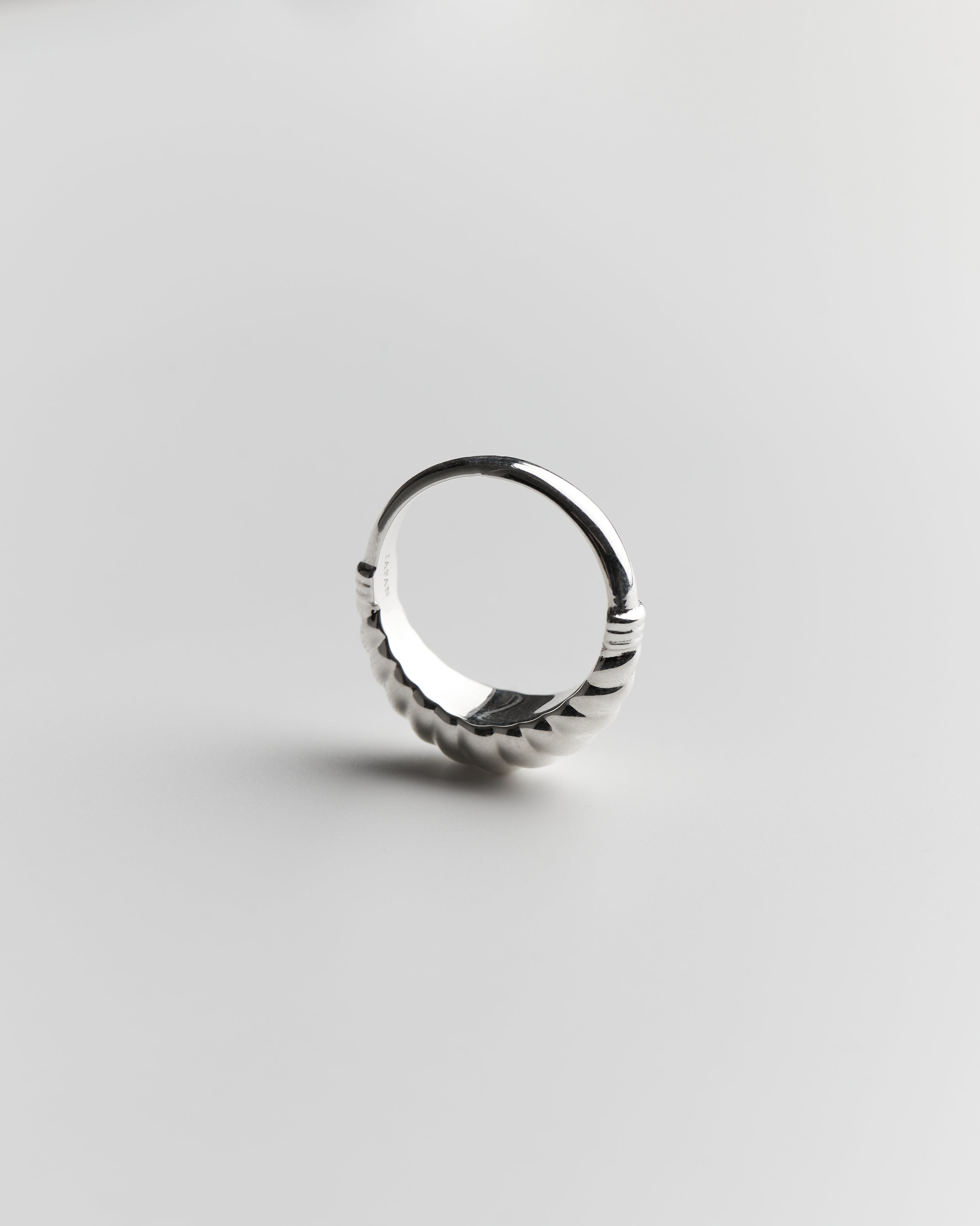 SIME TWIST RING