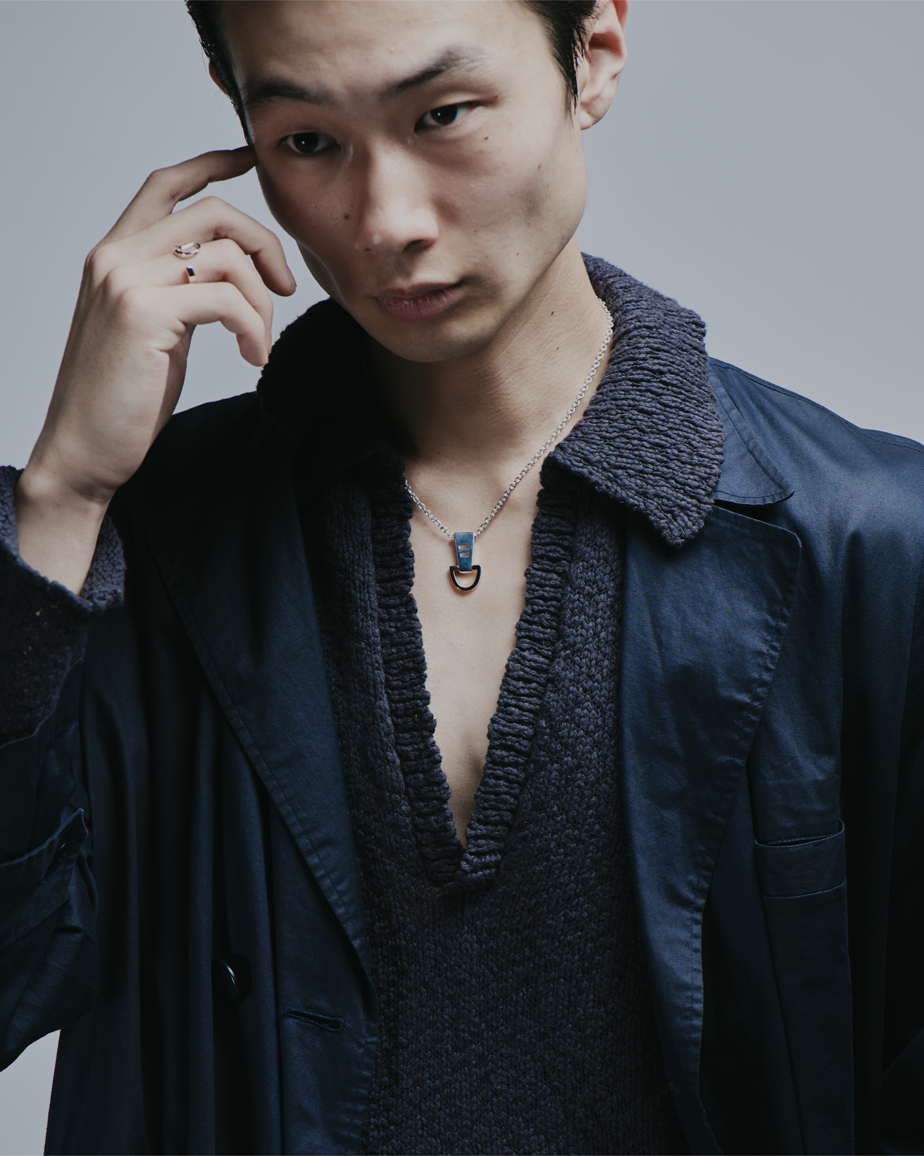 Abumi ARC necklace