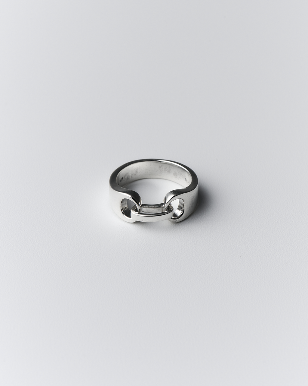 Kutsuwa bridge ring GM