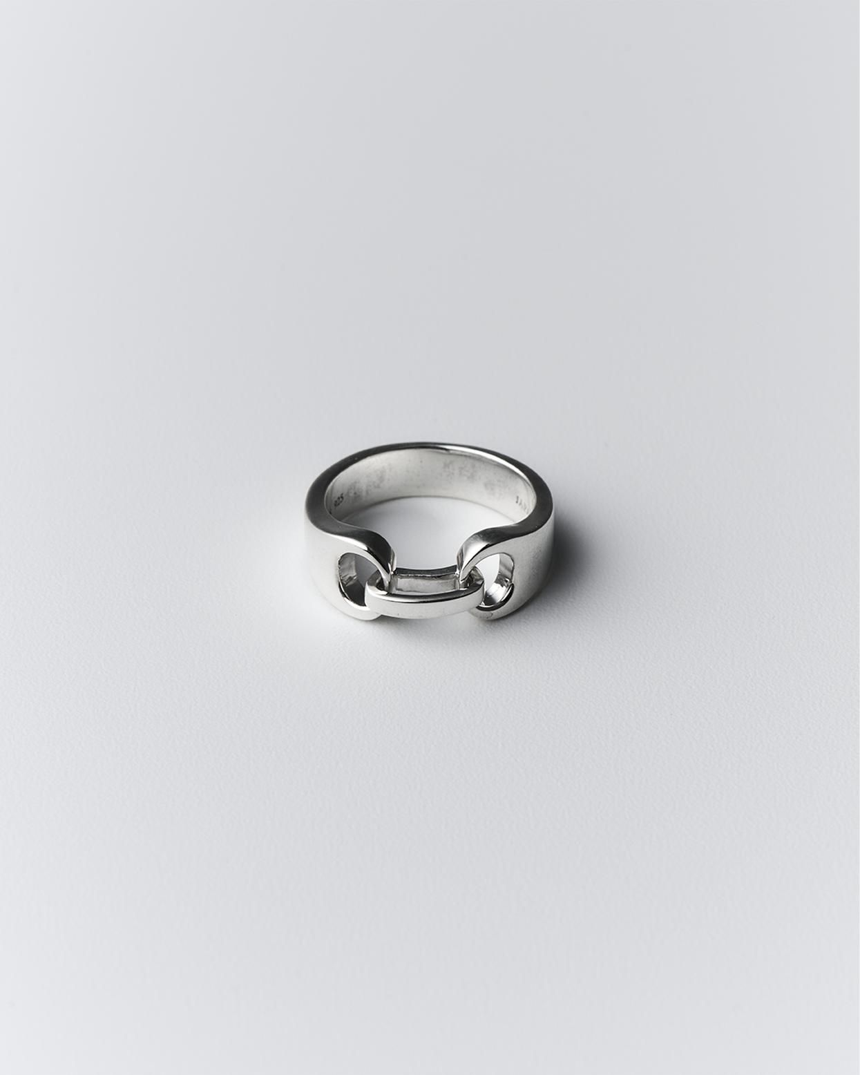 Kutsuwa bridge ring GM