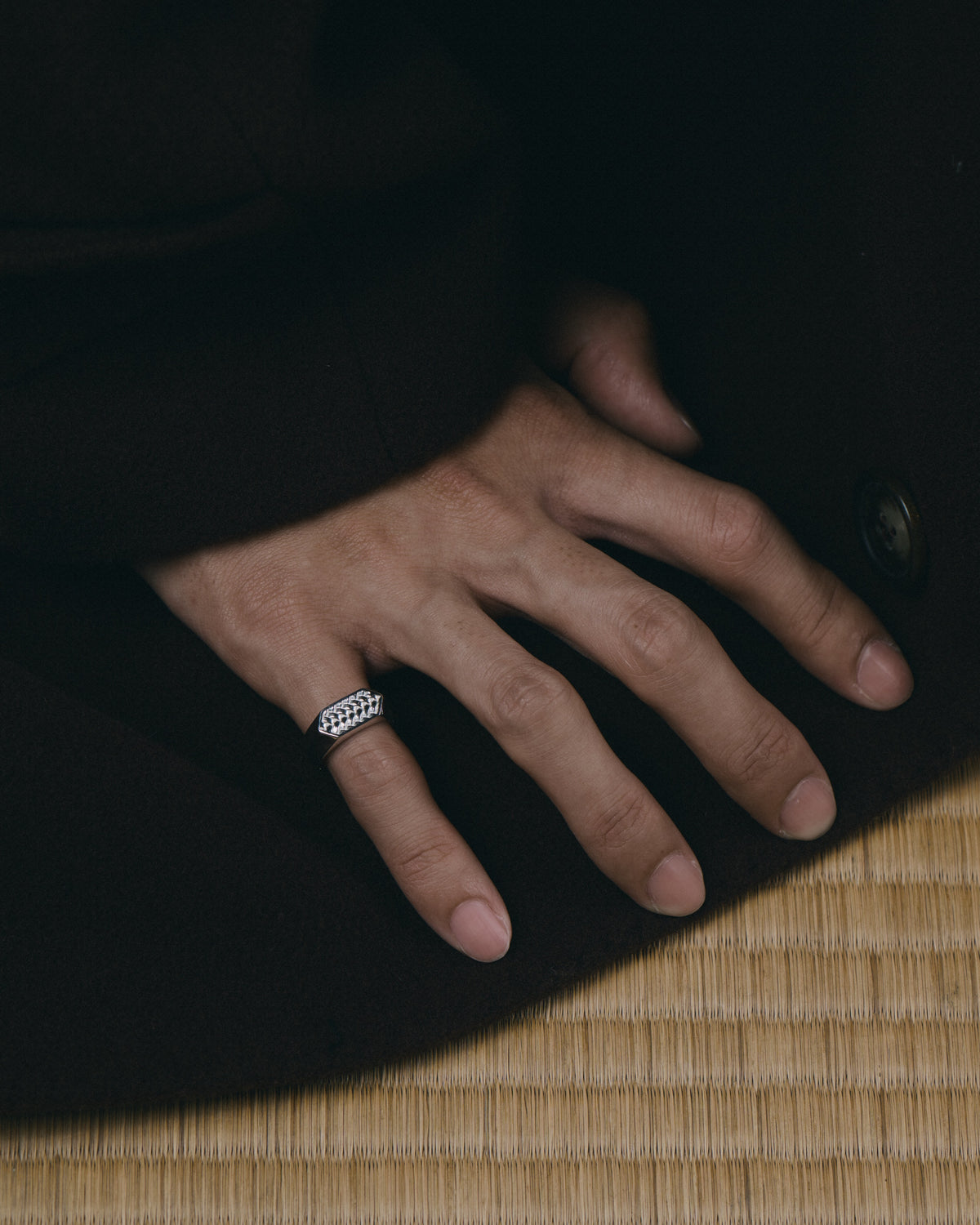 NAGA-KIKKO AJIRO Signet Ring