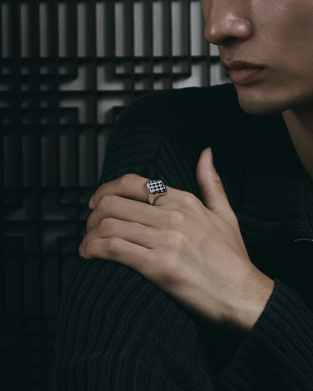 HANABISHI Ichimatsu Signet Ring