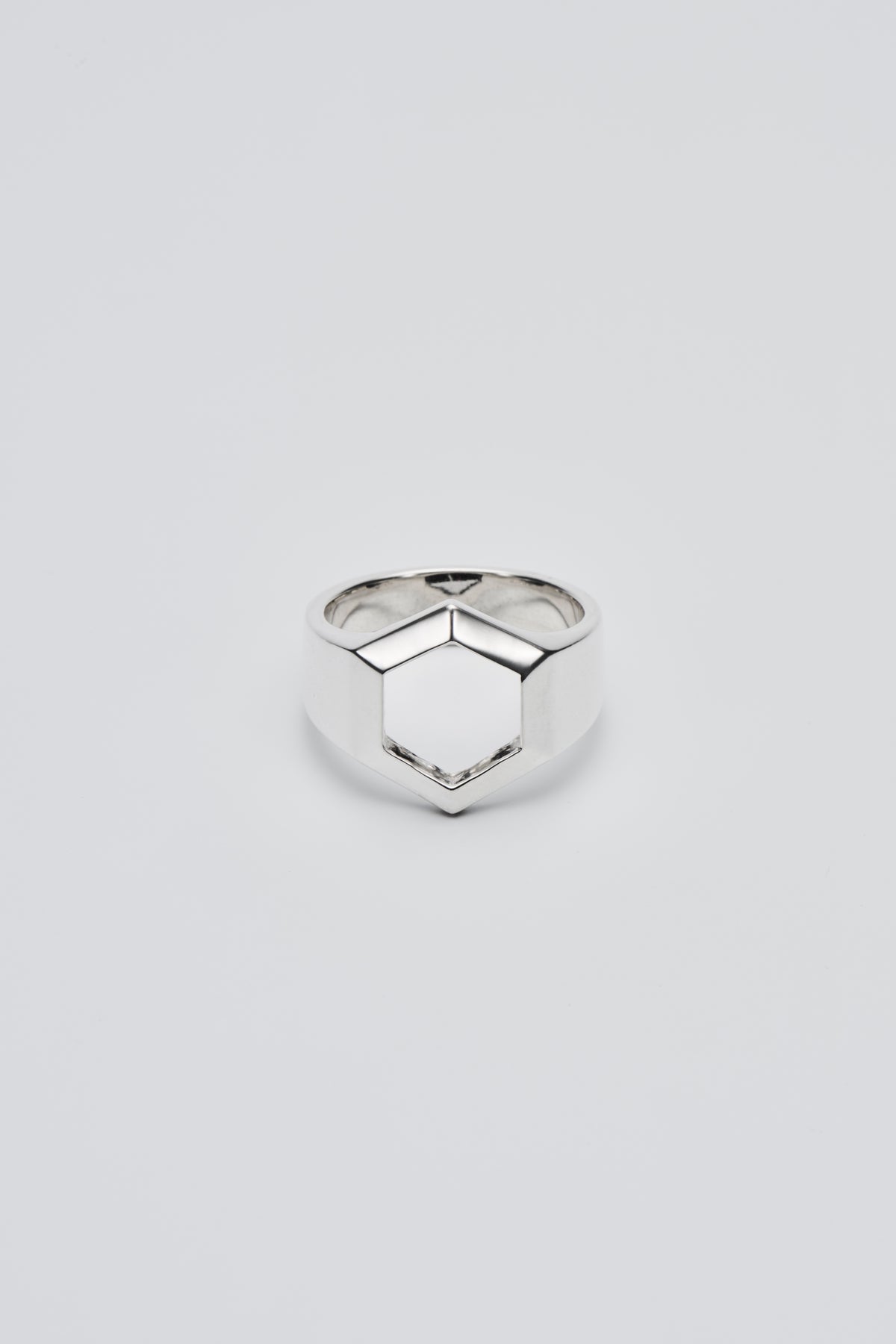 KIKKO Frame Signet Ring