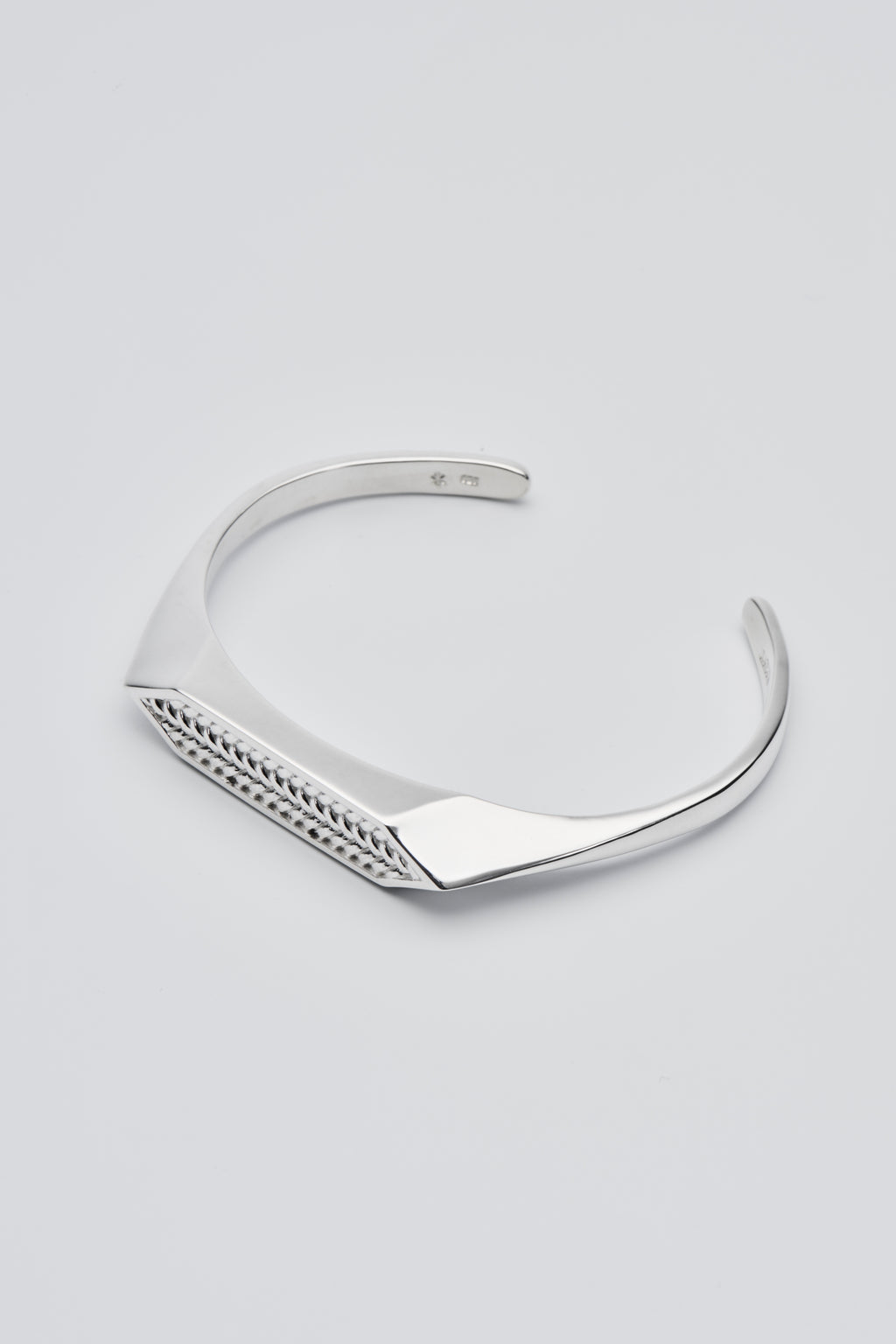 Naga-Kikko Ajiro Bangle